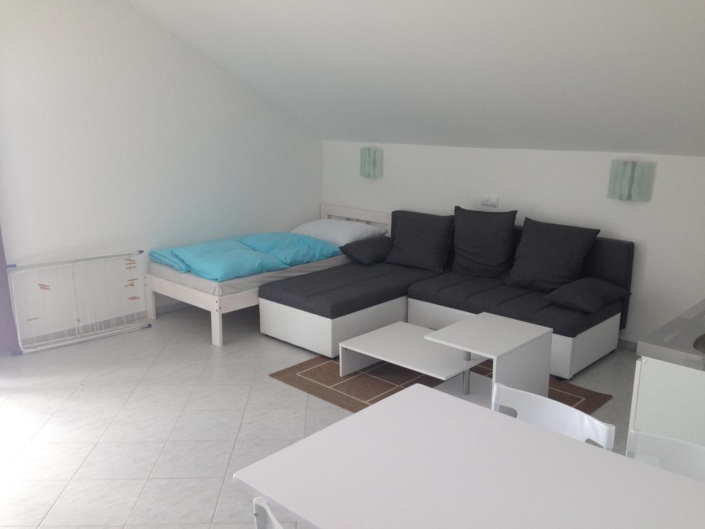 Apartments Meeresblick Crikvenica Zimmer foto